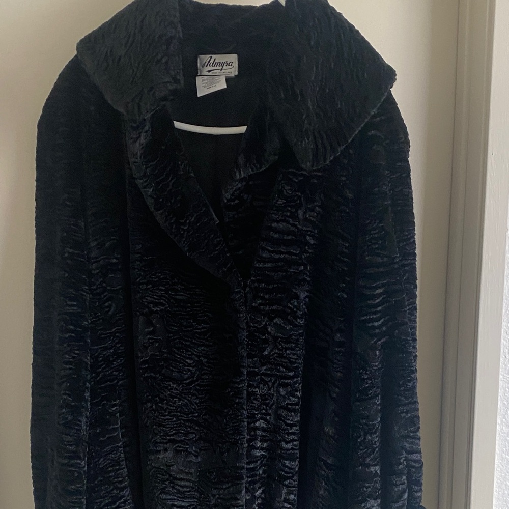 Admyra Vintage Coat
